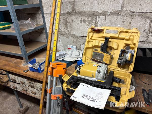 Rotationlaser Topcon RL-VH4DR med stativ och mätsticka