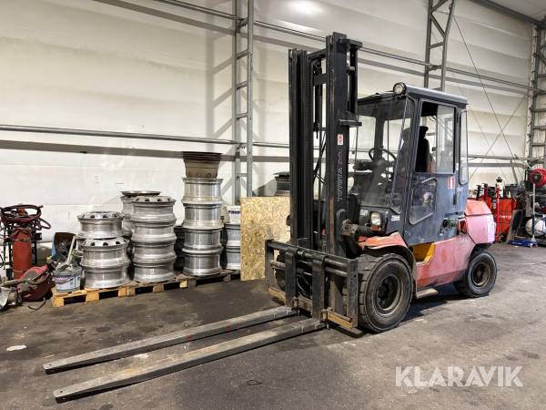 Truck Toyota 02-7FD40