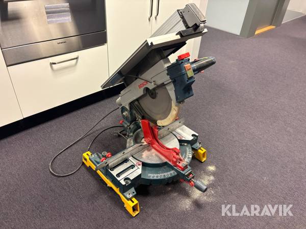Kap,gersåg och bordscirkelsåg med bord Bosch GTM12JL