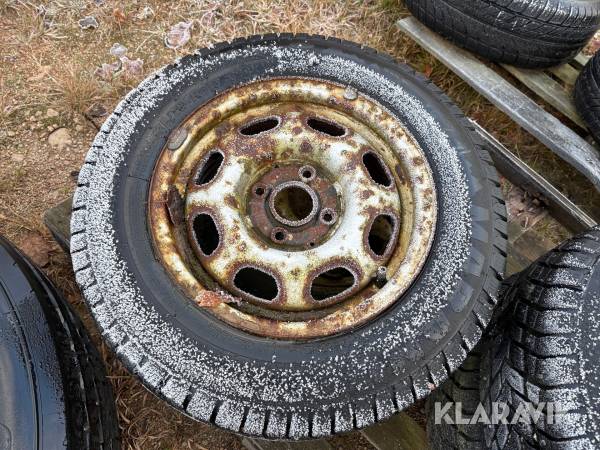 Dubbade vinterdäck 175/70R13 