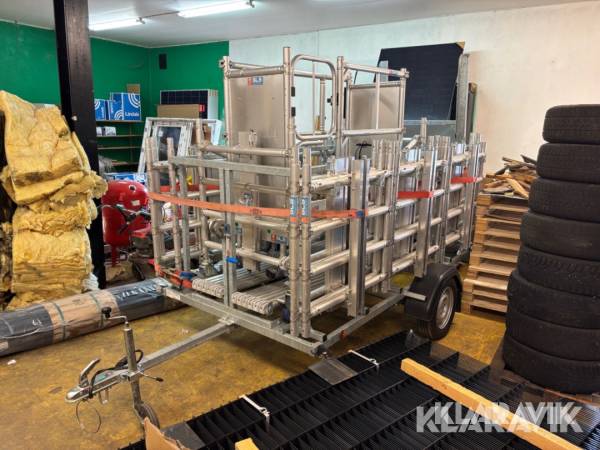 Byggställning Lockhard med elektrisk lift på släp