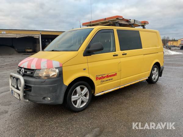 Vägtransportsledarbil Volkswagen Transporter
