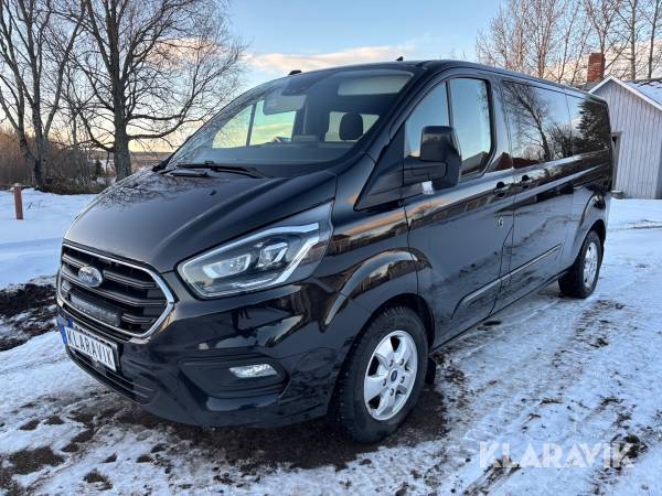 Skåpbil Ford Transit Custom crew-van