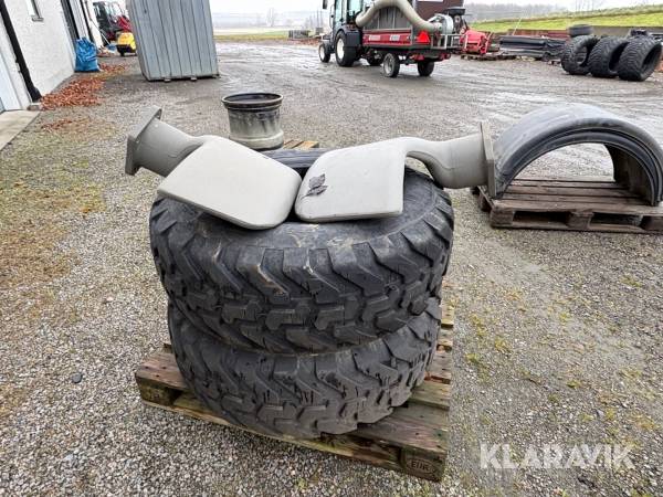 Däck och skärmar Atlas AR 65