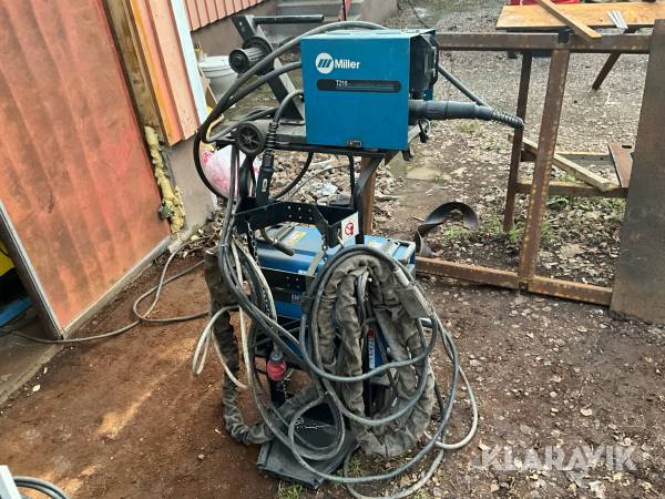 Svets Miller XMT 304 CC/CV med Miller Wire Feeder