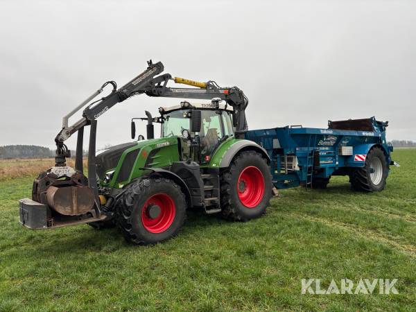 Traktor Fendt 828 Vario med Kran och gödselspridare Bunning 20kbm