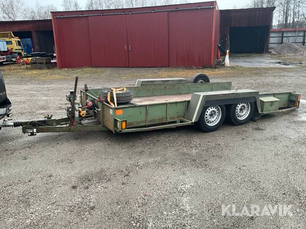 Personbilssläp höj och sänkbar Sajo Senkomat 2500 kg