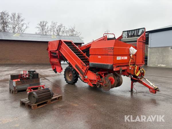 Potatisupptagare Kvarneland UN 2100 omgjord