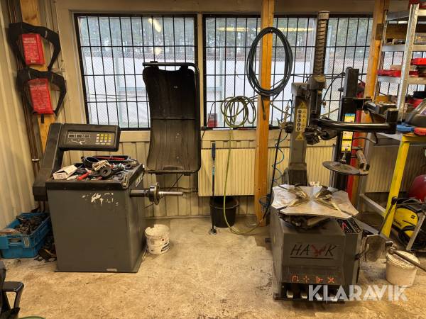 Däckmaskiner Hawk FB-303 & FB-205A