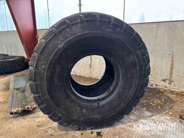 Entreprenaddäck Bridgestone 26.5R25 1st