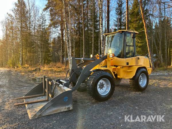 Hjullastare Volvo L30G med redskap