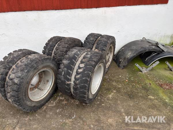 Däck och fälg 7,5-15 4x4